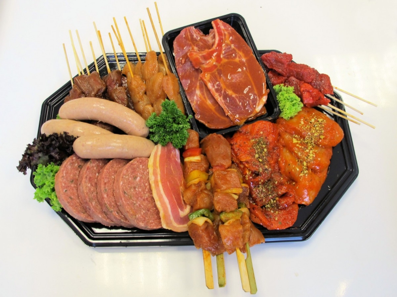 boucherie-TANNERON-min_bbq_butcher_shop_supermarket_meal_party-766127